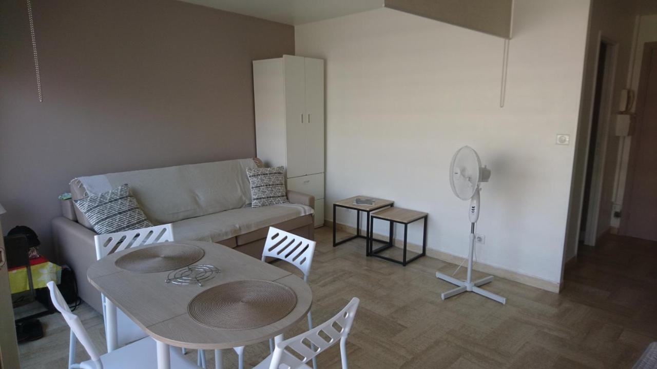 Beau studio vue Mer Cannes Extérieur photo